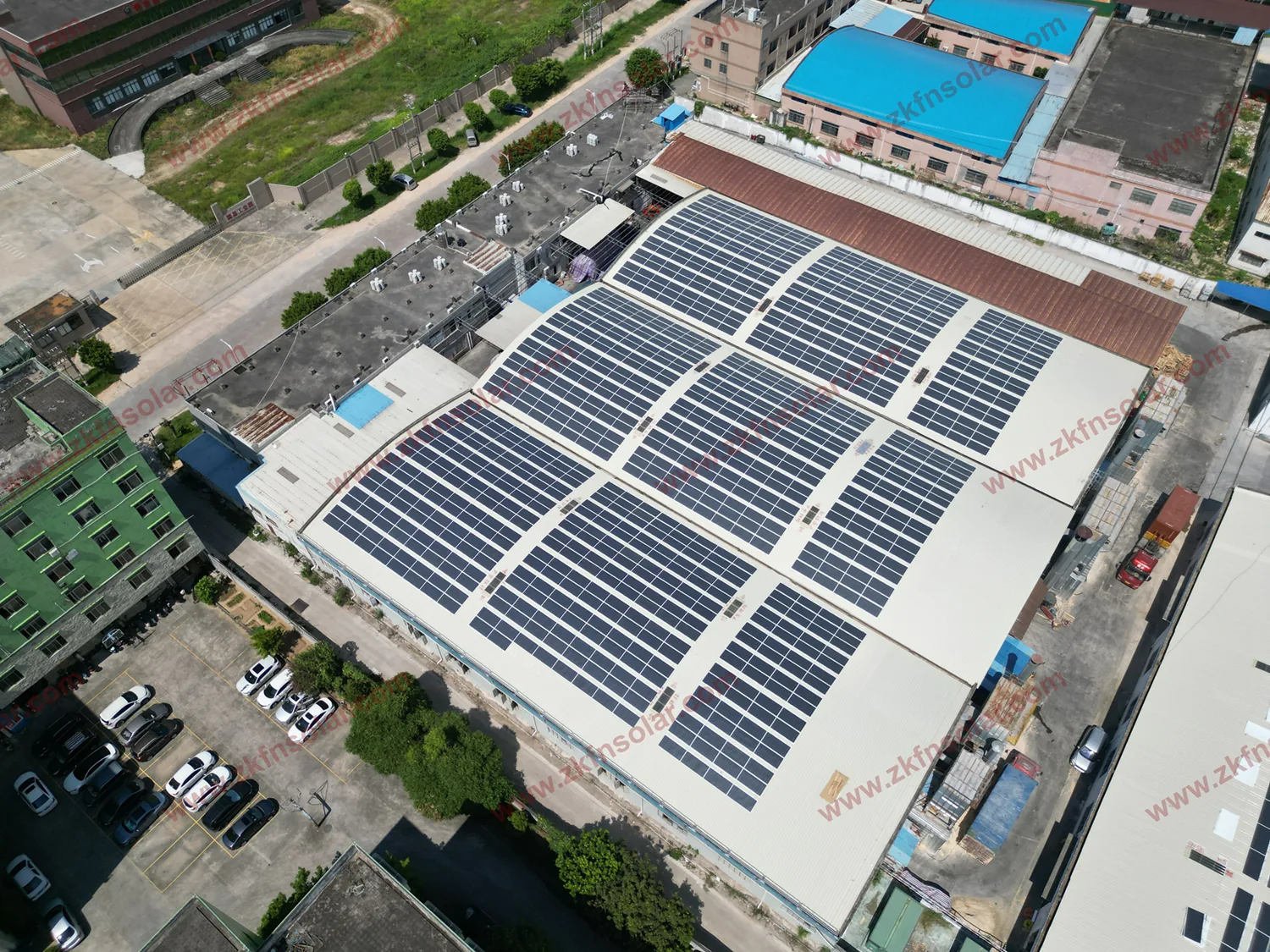 Jiangmen Gebogenes Dach PV-Projekt